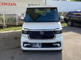 お客様に安全で快適なカーライフをお送りいただくために、中古車にも高いレベルの品質基準を設け、その基準に従って、全ての中古車について納車前整備を実施しています。