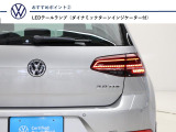 LEDテールランプ(ダイナミックターンインジケーター&rdquo;流れるウィンカー付き)