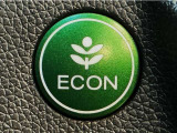 ★ECONスイッチ★ エコドライブを加速しよう!スイッチをONにすると、運転の仕方によるロスを抑え込み燃費をよくするようクルマが頑張ります(*^ー^*)燃費向上にチャレンジ♪