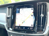 【9インチタッチスクリーン純正HDDナビ】「Apple Car Play」「Android Auto」対応のボルボ先進ナビゲーション「SENSUS」。最新地図データへ無料更新してお渡しします。