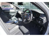 BMWらしい、シンプルですが直感で使いやすい内装デザインです☆お問合せ(無料ダイヤル)0078-6002-613077迄お待ちしております。大阪府吹田市芳野町5-55 毎水曜、第二・第三火曜日定休 営業時間10:00〜18:00