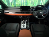 アウトランダー PHEV 2.4 P 4WD 