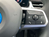 BMW Premium Selection 2年間走行距離無制限保証、安心もBMWクオリティ。BMWメカニックによる360度チェックの納車前点検。交換基準に達した部品があれば、BMW純正部品だけを使用し整備した後にお引渡しします。