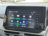 様々なオーディオソースがございます。運転中に好きな音楽を聴くことが可能です。