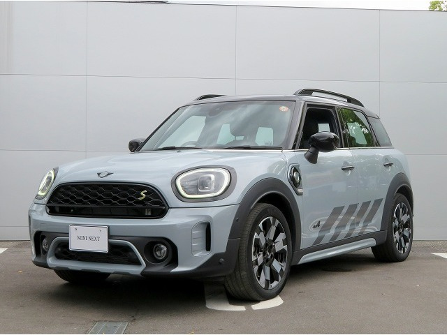 ミニクロスオーバー クーパー S E オール4 アンテイムド エディション 4WD 
