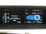 点検整備の上、納車いたします。購入時の安心感に加えてアフターもお任せ♪ディーラーならではのサービス専門スタッフが常駐の整備工場が併設しております。車検・点検整備などアフターサービスも安心です♪