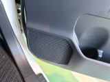 運転席ドアのスピーカーです。