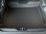 普段のお買い物や通勤、送迎等に十分な荷室スペースを確保しております。大きな荷物の積載も可能です♪