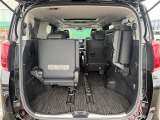【ラゲッジスペース】展示車両のシートアレンジなど実際にお使いになるシチュエーションを想像しながらご覧いただけます♪