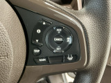 【アダプティブ・クルーズ・コントロール】予め設定した車速内でクルマが自動的に加減速。 前走車との適切な車間距離を維持しながら追従走行し、高速道路でのドライバーの疲労を軽減してくれる嬉しい機能付♪