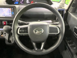 【ステアリングスイッチ】運転中、前方から目線をそらすことなく、オーディオ等の操作が可能な便利機能!安心&快適なドライブを演出してくれます♪
