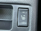 運転席・助手席シートヒーターがついています。