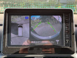 アラウンドビューモニター付きで楽々駐車