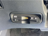【ETC】ETC専用レーンも増えてきました。高速道路をご利用になる方は必須アイテムです。