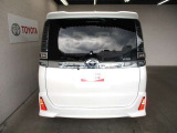 バックカメラが付いているので後方確認が非常にしやすいです。今や運転初心者も熟練者も必須装備!