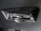 【ETC車載器】は、ビルトインタイプですっきり収納され、見た目も使い勝手も満足のアイテムです。