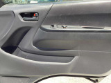 ベッドキット等の車中泊用アイテムの取り付けも実績多数ございますので、お気軽にご相談ください!