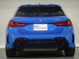 BMWのお車は、走行の安定性とコーナリングの良さを追求し、思い通りにハンドルの操作可能です。試乗車もご用意しておりますので、ぜひ&ldquo;駆け抜ける歓びをご体感ください!