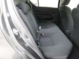 ゆとりある広々とした車内空間は、ドライブを始め買い物やレジャーなど、幅広く活躍します。一人でもみんなとでもお出かけを楽しみましょう!