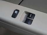 パワーウィンドウを装備しております!助手席ウィンドウの閉め忘れも運転席で解決できます♪