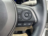 レーダークルーズコントロール(全車速追従機能付)付きです。車速に応じて追従支援してくれるので、ロングドライブも快適です。詳細は販売店スタッフまでおたずねください。