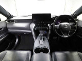 SUVならではの見晴らしの良い前方視界で快適なドライブをお楽しみいただけます!