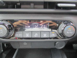 オートエアコンですので、車内を快適な空間に出来ます♪