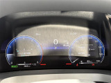 【スピードメーター】メーターがシンプルで見やすく運転しやすいですね。