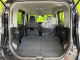 普段のお買い物や通勤、送迎等に十分な荷室スペースを確保しております。セカンドシートを倒すと、大きな荷物の積載も可能です♪