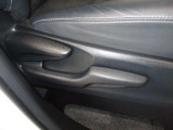 運転姿勢の微妙な調整ができ、自分にあったポジションで運転する事ができます。