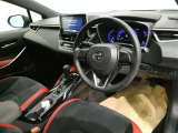 見通しのよいすっきりとした視界で、誰でも運転しやすいです。運転のしやすさは疲れにくさにも繋がりますよ♪
