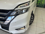 【LEDヘッドライト】悪天候や夜間走行時も良好な視界を確保し安心して運転できる高輝度LEDヘッドライトを装備!点灯速度が早く、消費電力も抑えられています。