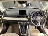 MAZDA2 1.5 15 サンリット シトラス 