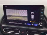 バックカメラも装備しております。車庫入れの苦手なお客様も安心!重宝してくれます!