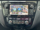 純正メモリナビ(TV&バックカメラ付き)を装備しています。外部接続にてスマホなどと連動してお好みの音楽もお手軽にお楽しみいただくこともできます。楽しいドライブのサポーターですね。