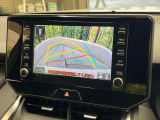 【バックカメラ】駐車時に後方がリアルタイム映像で確認できます。大型商業施設や立体駐車場での駐車時や、夜間のバック時に大活躍!運転スキルに関わらず、今や必須となった装備のひとつです!