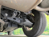 お車を安心してお乗りいただく為には、足回りの定期点検が欠かせません。サービスサポート(有償保証)では無料点検もご提供しており、安心のカーライフをお過ごしいただけるサポート体制が整っています。