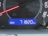 写真撮影時の走行距離は71820kmです!