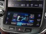 使いやすさや安全性を追求したステアリング周り!高級車ゆえにスイッチ類が多いのも特徴ですね!考え尽くされた配置ですぐに使いこなす事が出来ますのでご安心下さい!是非、体感してみて下さい!!