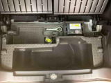 WEB掲載時にはお車に付いている装備と、様々な写真をたくさん載せるように心がけております。1台1台特徴をとらえたキャッチコメントを掲載しています。