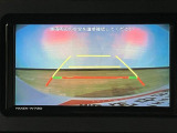 ご覧のバックモニターの他にステアリングスイッチも付いていますよ♪