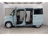 スペーシア ハイブリッド(HYBRID) X ウィズ 車いす移動車 リアシート付 