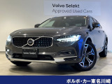 ボルボ V90クロスカントリー アルティメット B5 AWD 4WD