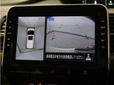 バックカメラ搭載です!車庫入れが苦手な人はもちろん、車両感覚に自信がある人にもお勧めです!見えない箇所が見えるようになるので、低い障害物や隠れてしまっている子供の存在等にも気付く事が出来ます。