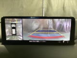 360度モニターは、4つのカメラによる前後左右・俯瞰映像でドライバーからは見えない領域の危険認知をサポート!全周囲の死角を減らし、狭い駐車場や幅寄せ、T字路の進入などの運転の安心感を高めますッ!