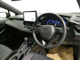 ご覧の車両以外にも多数のU-Carを展示販売しております。