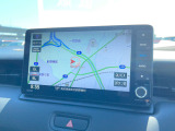 【ナビ】Honda純正ナビゲーション装備(HondaCONNECT対応)スマートフォンからリモート操作が可能。車内Wi-Fiや自動地図更新など便利な機能が使用できます。●基本パック(有料)が必要です。