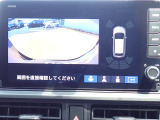 ◆【リアカメラ】が装着されています。リバースに入れるだけで映ります。後方の安全確認や、狭い駐車場での車庫入れ、雨の日や夜間など視界の悪い時に便利です。安全にバックする為には欠かせない装備です。