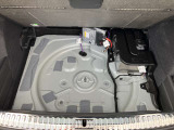 Audi正規ディーラーが高品質をお約束。高度な訓練と教育を受けたAudi選任メカニックが、100項目に及ぶ精密な点検を実施します。全てをクリヤしたAudi車だけがあなたのお手元に。