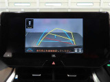 バックガイドモニターで、後方を確認しながら安心して駐車することができます。運転初心者も熟練者も必須の機能ですよ!